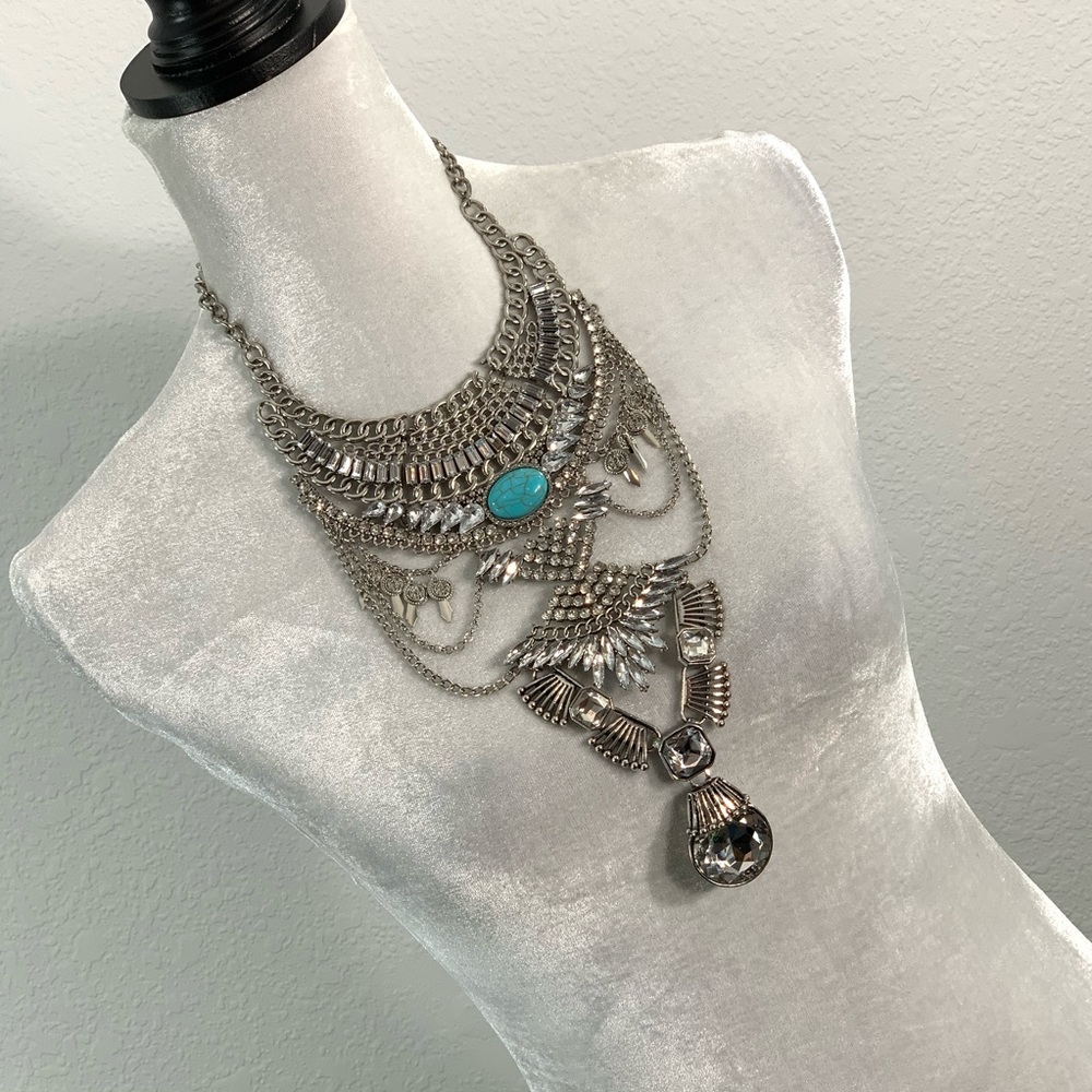costume necklace Cleopatra style